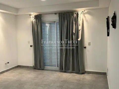 Casa 6 ambientes venta/alquiler en Astorga