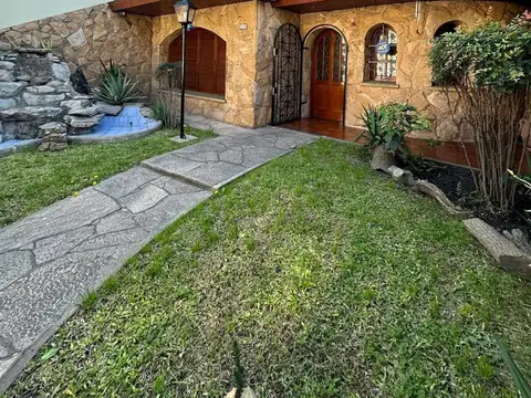 Casa en Venta de 4 dormitorios