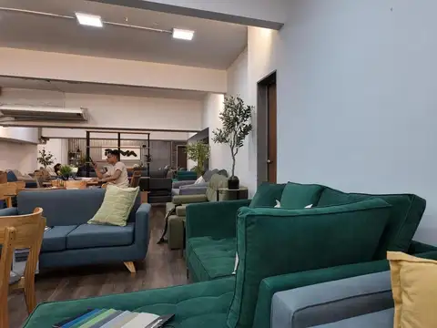 Local en Venta - Zona Comercial de Mueblerias - Balvanera