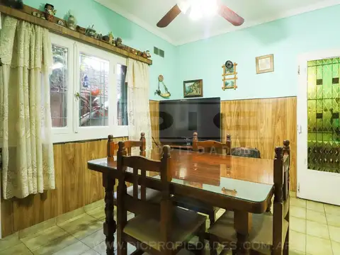 Casa en Venta con 1 cochera