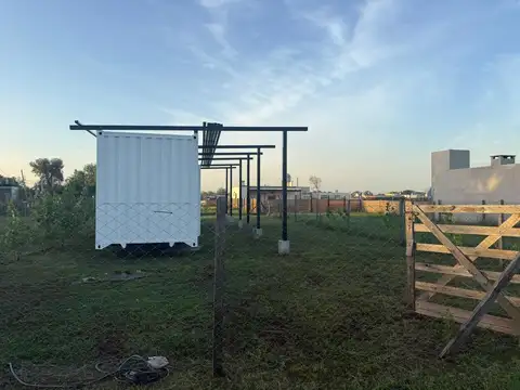 Casa 2 ambientes con 1 baño