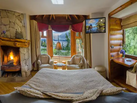 Hotel en Venta - Barrio Pinar de Festa - Bariloche