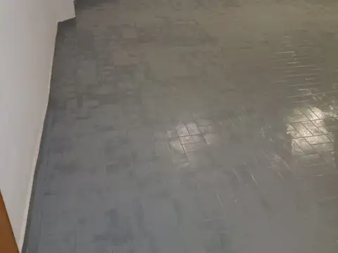 Local en Alquiler en Caseros, $ 350.000