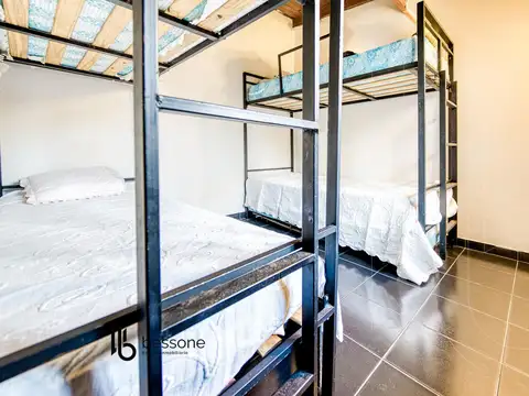 Casa 6 ambientes con 4 baños