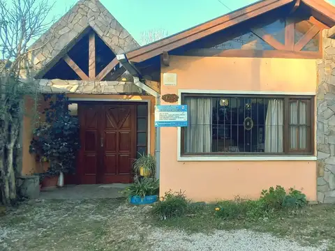 Oportunidad Única: Casa de 3 ambientes con amplio parque!