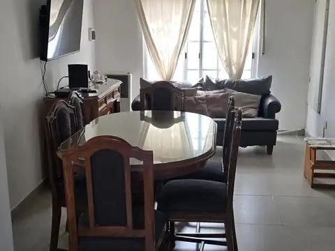 Depto Tipo Casa en Venta con 1 cocheras