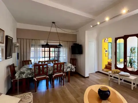 General Enrique Martínez 2300