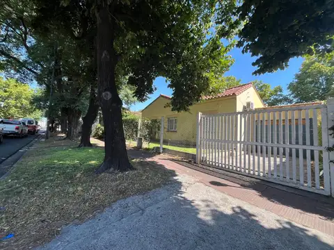 Casa en Venta en Quilmes, USD 140.000