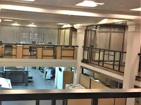 Oficina en Alquiler 50 años