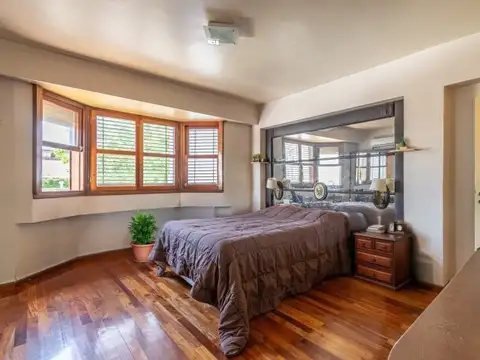 Casa premium 8 Amb · 5 Suites ·7  Baños · Cochera · Piscina · Terraza