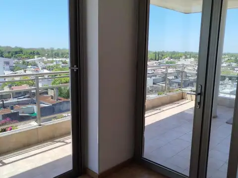 Departamento en Alquiler con 1 cocheras