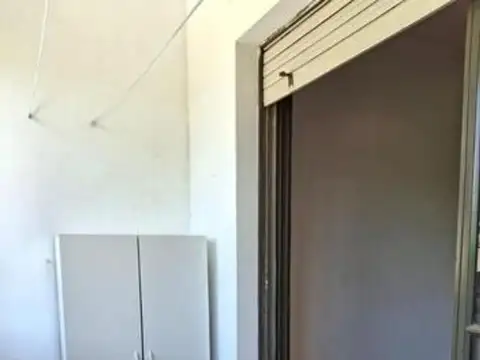 Departamento en Alquiler en Castelar Norte, $ 650.000