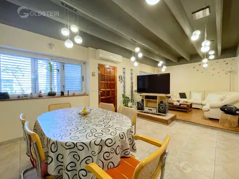 Depto Tipo Casa en Venta de 3 ambientes