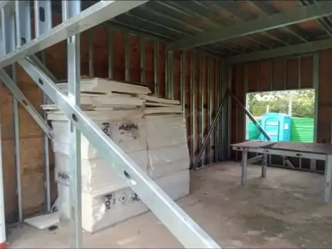 Casa 4 ambientes con 2 baños