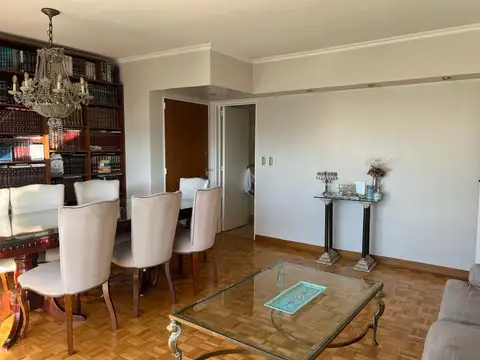 Larrea 700- Balvanera- Departamento 4 amb c/dep + Cochera