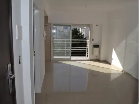 San Pedrito 300, Piso 5