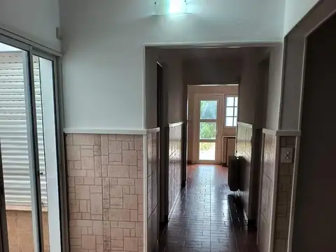 Depto Tipo Casa en Alquiler de 3 ambientes
