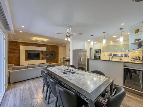 Casa en Venta al Oeste