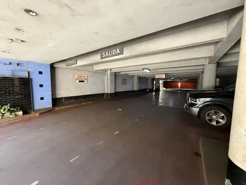 Cochera en venta zona centro