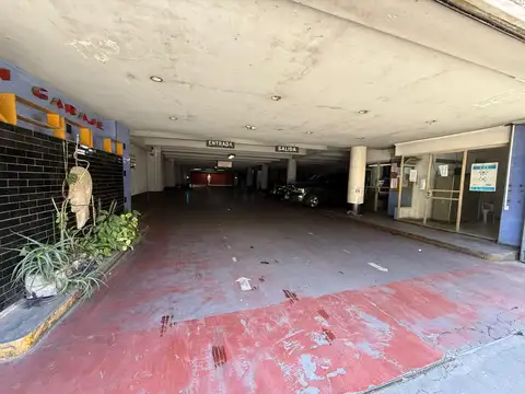 Cochera en venta zona centro