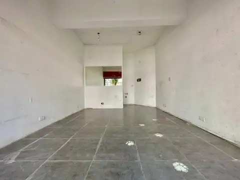 Local comercial de 25 metros