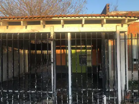 Florida e/ Oribe y Coronel Martiniano Chilavert