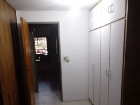 VENTA DE CASA EN BARRIO SILVETTI