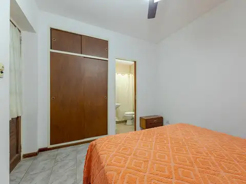 Casa 6 ambientes con 4 baños