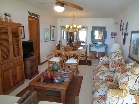 Departamento en Venta en Playa Brava, USD 245.000