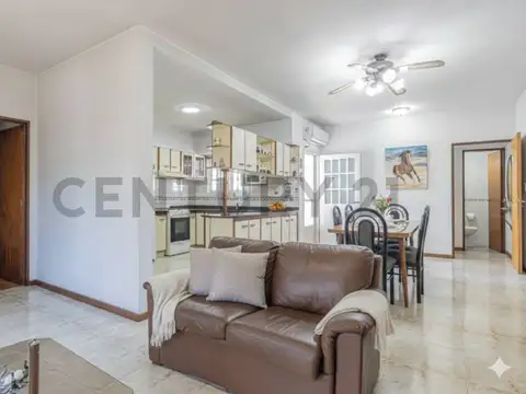 Presidente Juan Domingo Perón 7800, Martin Coronado, Tres de Febrero, Buenos Aires , Piso 0