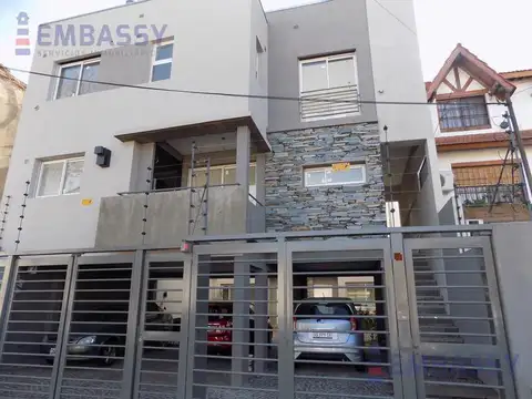 RETASADO, ANTES USD 220.000, AHORA USD185.000 EXCELENTE CASA TIPO PH A ESTRENAR 
