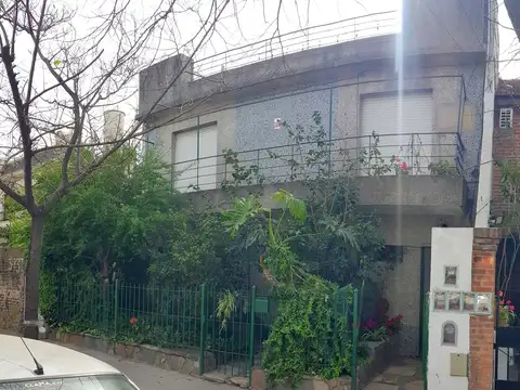 Obispo San Alberto 3700, Piso PB