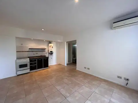 DEPARTAMENTO EN ALQUILER 2 AMBIENTES CON COCHERA EN VILLA DOMINICO