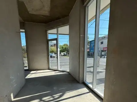 Local en Alquiler en Lanus Este, $ 2.600.000