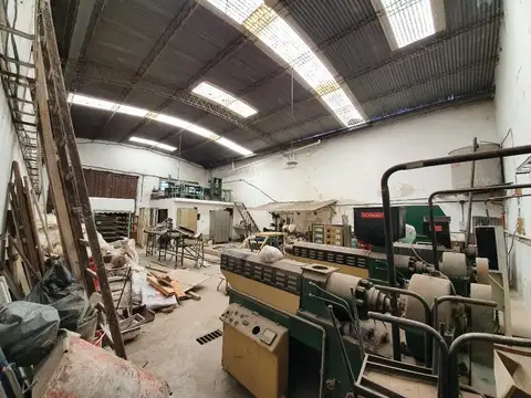 Av. Battle y Ordoñez al 600