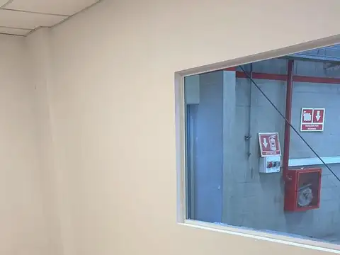 Galpon en Alquiler A Estrenar