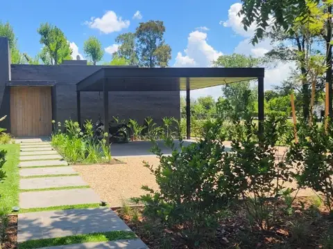 Casa  en Venta en Highland Park CC, Pilar, G.B.A. Zona Norte