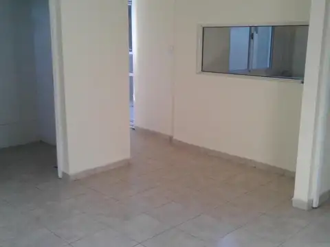 Local en Venta en Bragado, USD 240.000