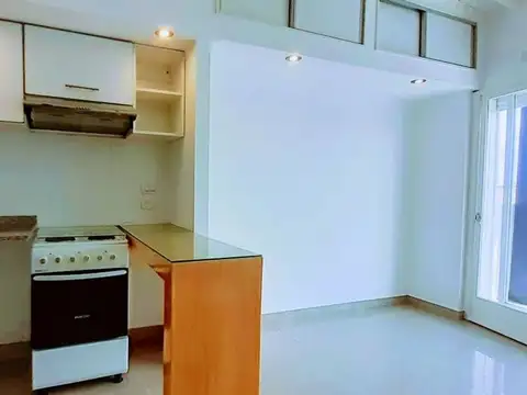 DEPARTAMENTO MONOAMBIENTE EN VENTA CON BALCON
