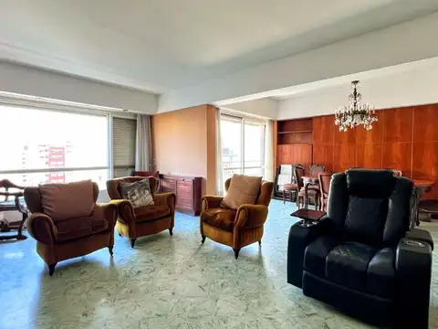 Bartolomé Mitre 2100