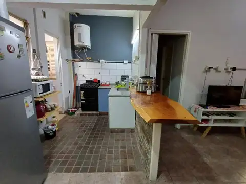 Carlos Tejedor 335 , Piso 1