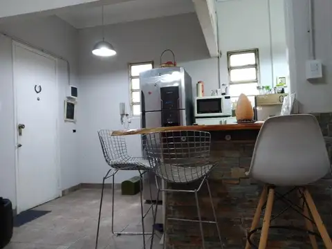 Alquier departamento 3 ambientes. Lanus Oeste Centro