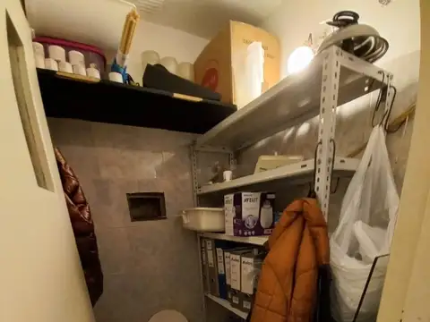 LOCAL CON FONDO DE COMERCIO 80 M2. PLAZA COLON