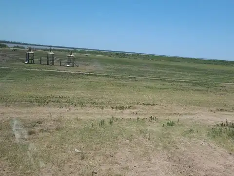 Lote 283, Manzana 19. Calle principal