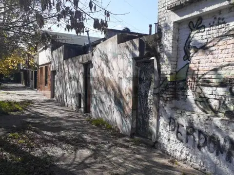 71 esquina 23 , Piso 0