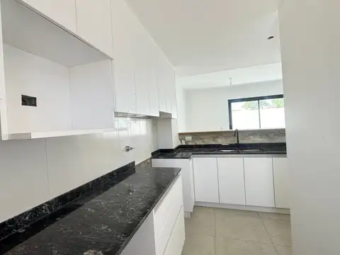 Depto Tipo Casa en Venta en Cordoba, USD 127.900