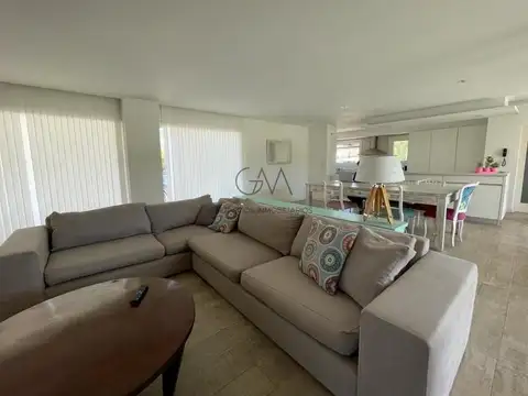 Casa en Alquiler Temporal de 3 dormitorios