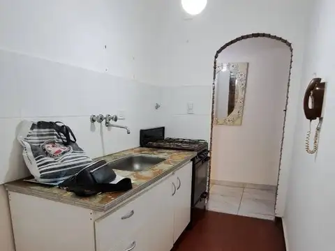 Departamento 2 ambientes con 1 baño