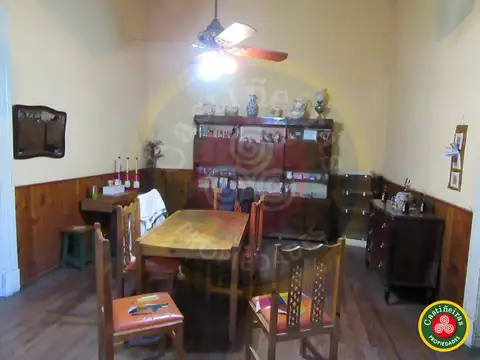 Colon e/ Cangallo y Rivadavia 700