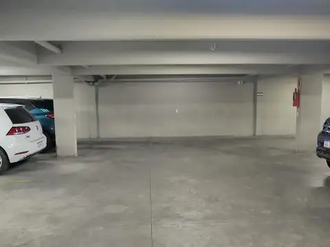 Cochera en  Rivadavia 2067